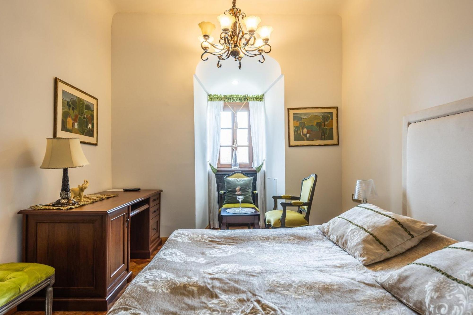 לינה וארוחת בוקר Theresia Chateau - Bernolákovo מראה חיצוני תמונה