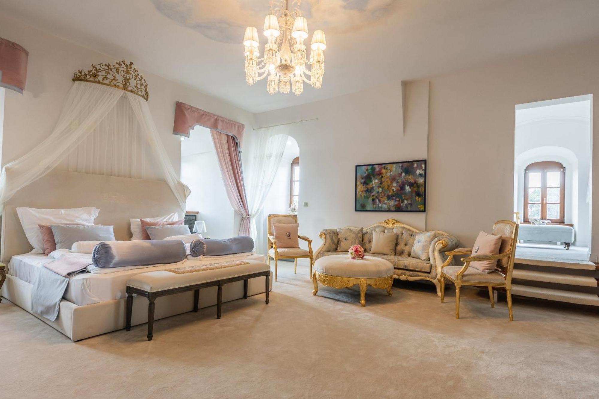 לינה וארוחת בוקר Theresia Chateau - Bernolákovo מראה חיצוני תמונה
